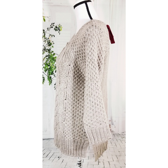 The Limited Tunic Sweater gray size M NWOT - Picture 4 of 8